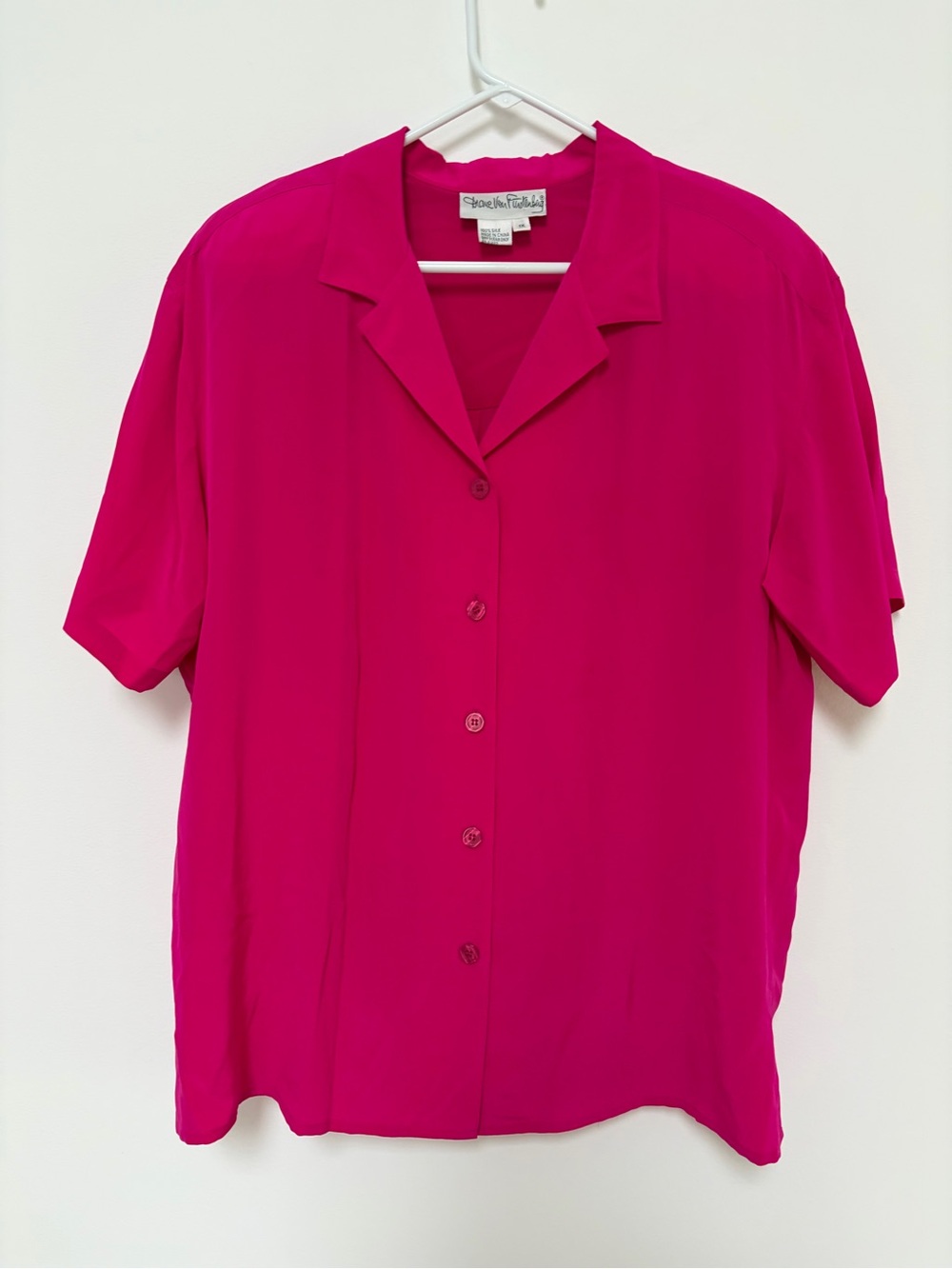 Diane Von Furstenberg Silk Buttoned Blouse Pink Size 1X Vintage
